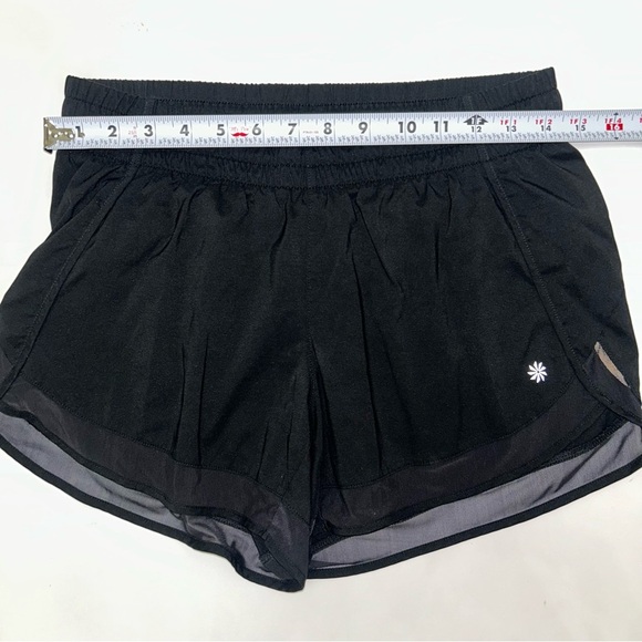 Athleta Momentum Racer Run Shorts S Black 4" Activewear Summer Wardrobe Staple - Picture 10 of 11